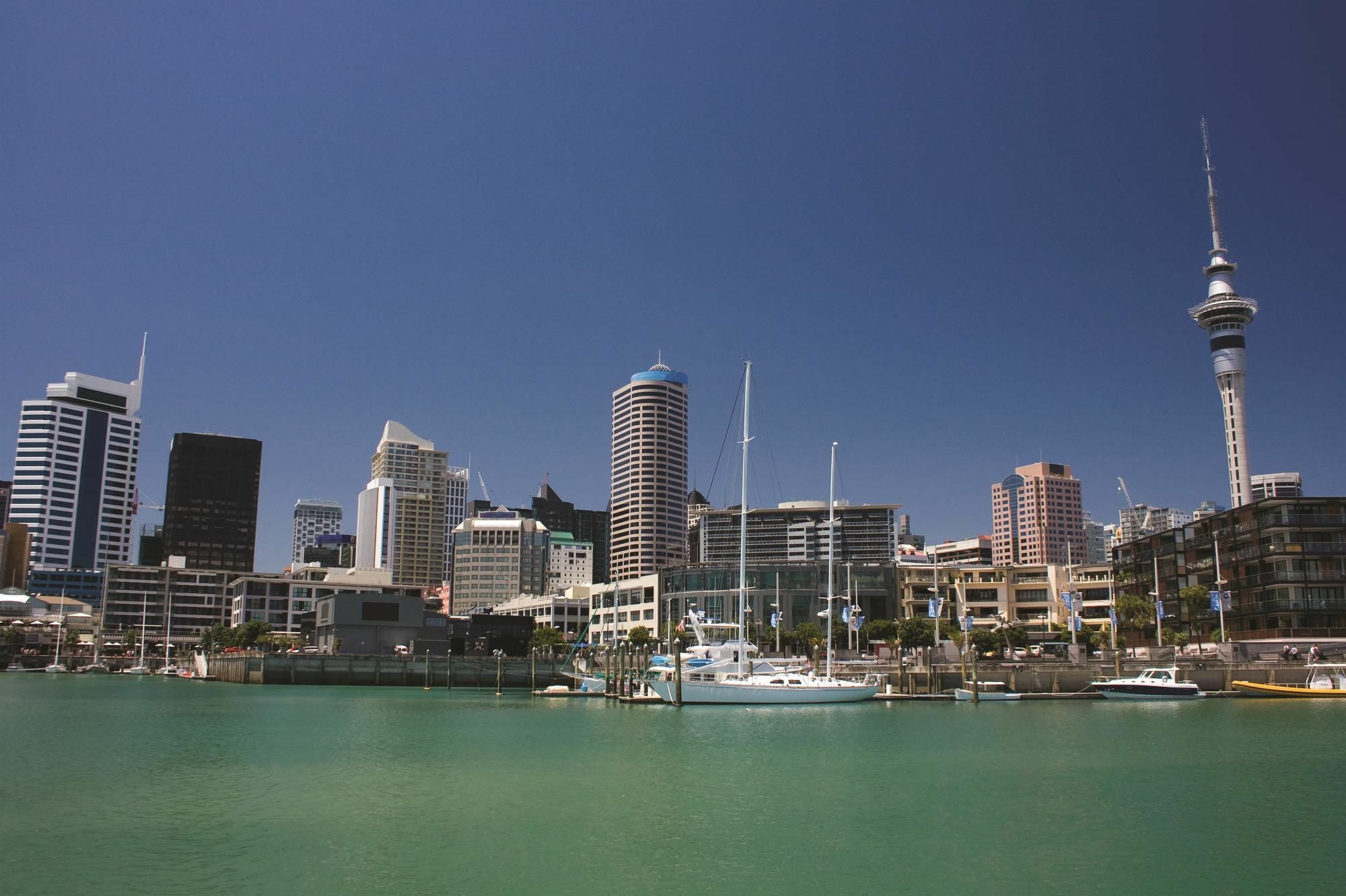 Ramada Suites By Wyndham Auckland - Federal Street Exteriör bild